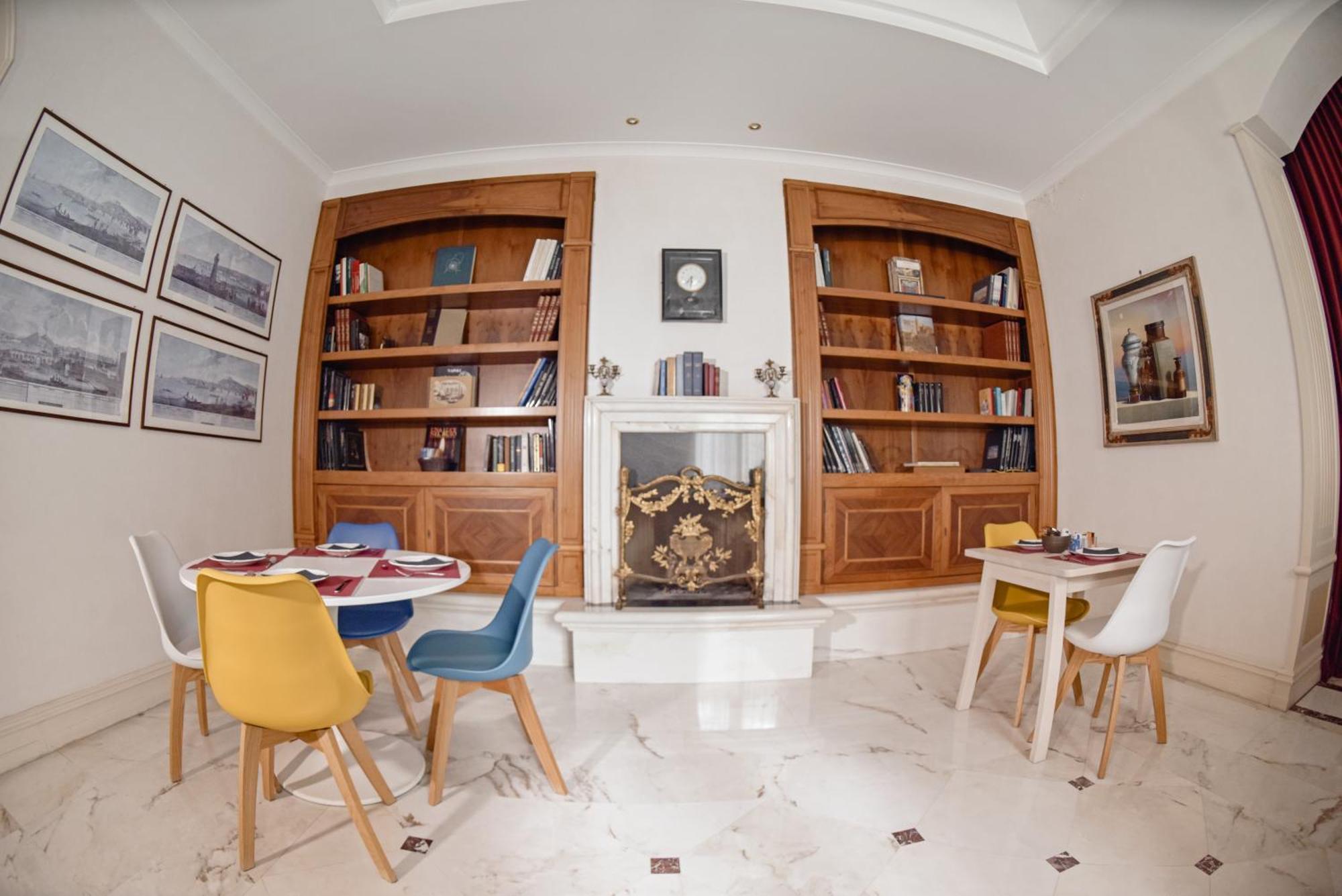 Al Centro Luxury Home Caserta Eksteriør bilde