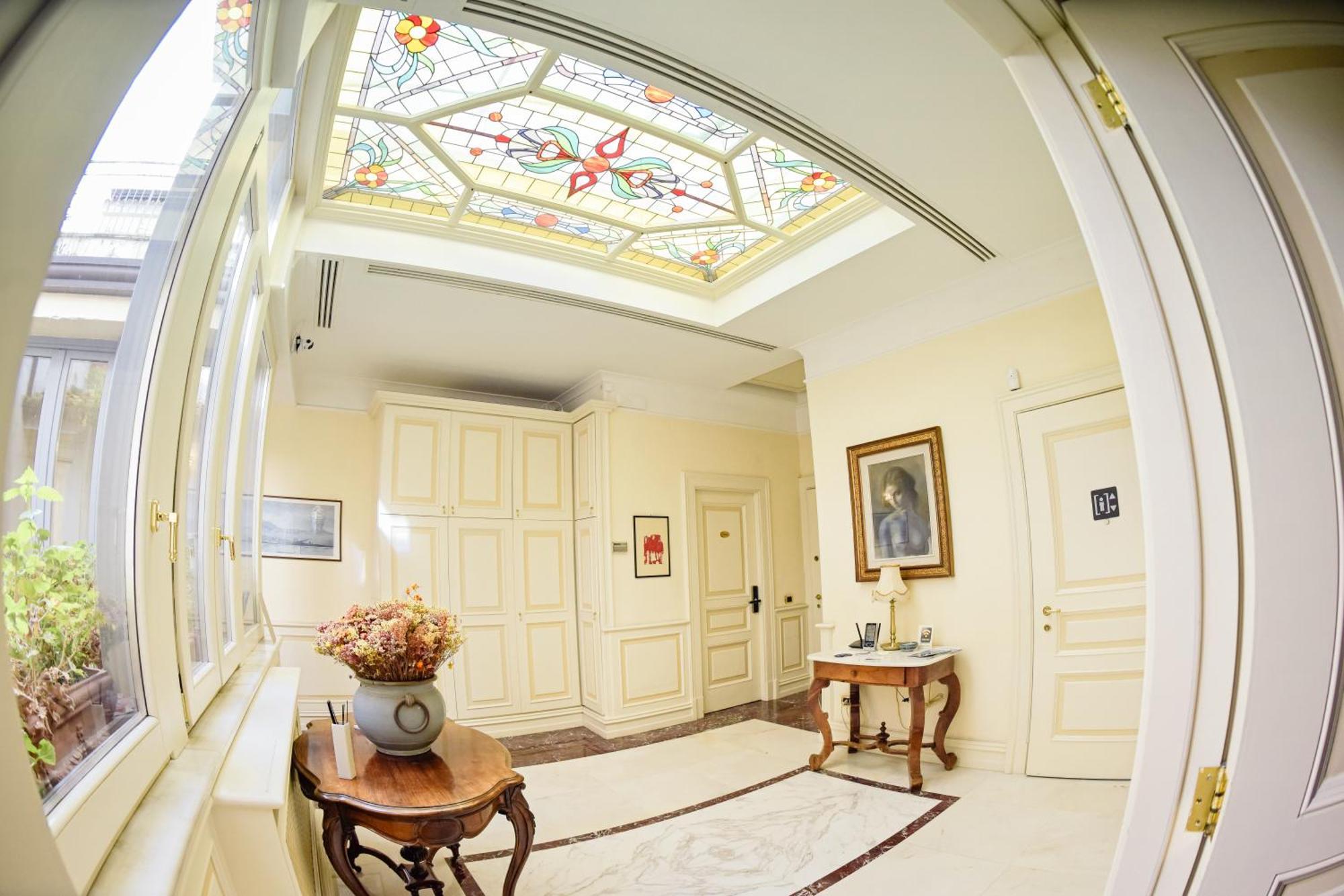 Al Centro Luxury Home Caserta Eksteriør bilde